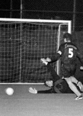 Unazione di una partita di calcetto   