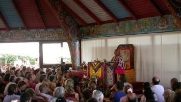 <b>IL GOMPA </b>di Merigar durante un incontro