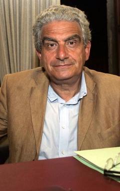 «Sarebbe stato più onesto dimettersi»