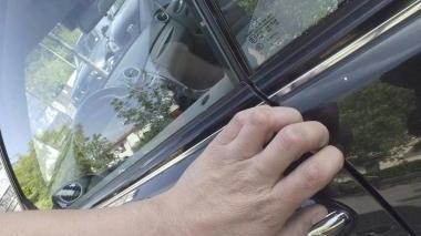 Ricostruzone: si tenta di scassinare un’auto