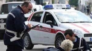 Paurosa carambola con l'auto Alla guida un quarantenne ubriaco