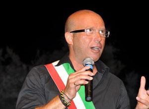 Il sindaco di Castagneto scrive: "Se mi condannano mi dimetto"