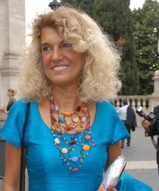<b>REPORTER.</b> Stella Pende 