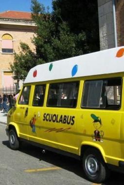 Uno scuolabus 