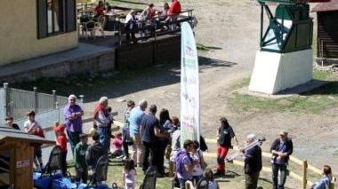 Passeggiate in elicottero ed esplorazioni nelle grotte