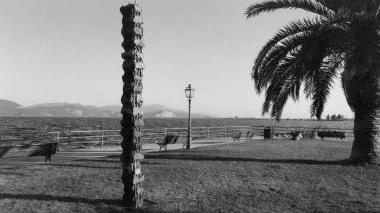 L’opera di Lidia Astone che era stata collocata a Torre del Lago sul Belvedere di fronte al Massaciuccoli