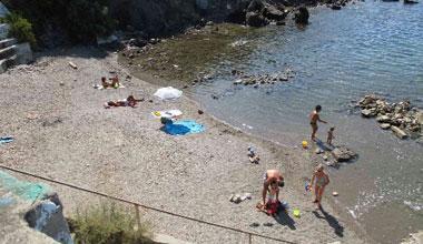 Spiaggia del Pendola: «Se è sicura sarà riaperta»