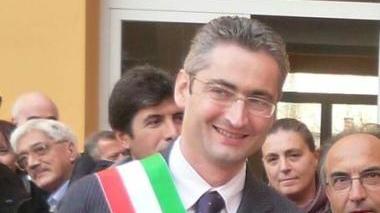 Federico Campatelli con il nastro da sindaco