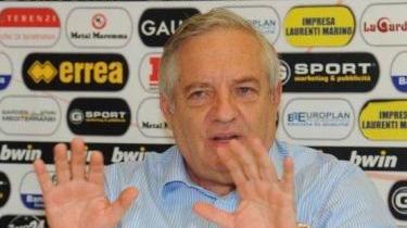 <b>PRESIDENTE</b> Piero Camilli nel corso della conferenza stampa di ieri allo stadio Zecchini