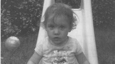 Oggi la piccola Sofia Martinelli compie i suoi primi due anni. Tanti auguri con tanto amore da parte ...