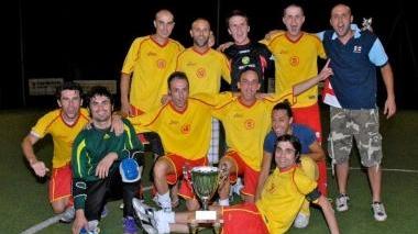 La formazione del Bizzarrino che ha conquistato il trofeo al Pierini