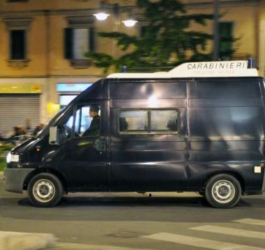 Un furgone dei carabinieri 