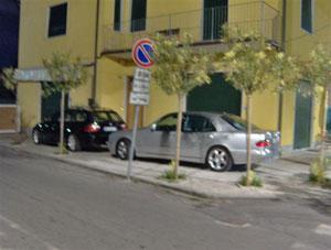 Scatta la caccia all'auto del turista