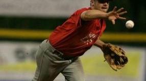 <b>TALENTO</b>. Alessandro Vaglio effettua una eliminazione spettacolare Il 2ª base è stato impeccabile in difesa a Bologna