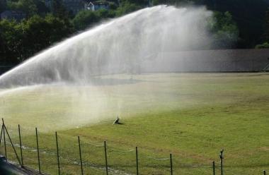 Il nuovo impianto di irrigazione in funzione al Pirandello          