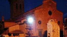 Piazza del Duomo location della 65ª edizione Festa del Teatro gremita di gente