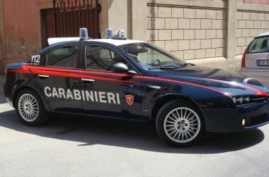Lauto dei carabinieri    