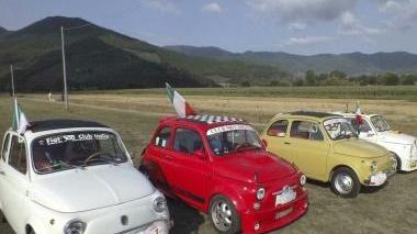 Un successo il raduno di Fiat 500 in San Rossore
