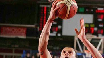 Francesco Foiera con la maglia del Livorno