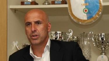 L’allenatore del Prato, Vincenzo Esposito
