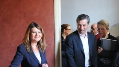 L’assessore Letizia Bandoni e a destra Nicola Luisotti nella casa museo di Puccini