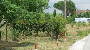 L’area dove c’era il cassonetto