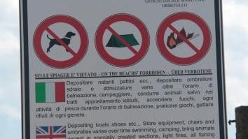 <b>BUFERA IN FENIGLIA </b>Per l’assenza dei cartelli che segnalano il pericolo sulla spiaggia libera
