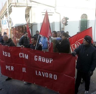 Una delle tante riunioni in provincia sulla Cdm e la protesta dei lavoratori del gruppo cartario 