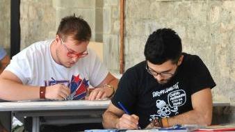 Studenti impegnati nelle prove scritte della maturità