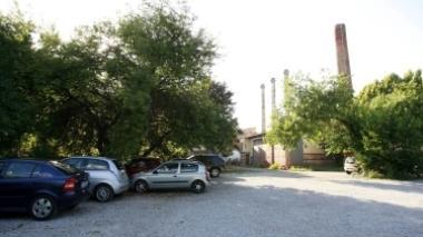Parcheggio gratuito e via alla Ztl antiprostituzione