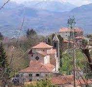 Un sopralluogo dopo la chiusura in chiesa a Gavedo