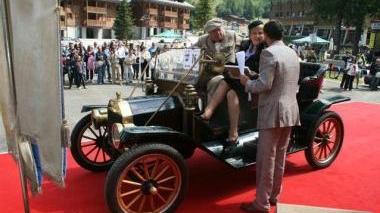 Una delle auto d’epoca che saranno presenti in Val di Luce