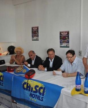 Un momento della conferenza stampa di ieri 