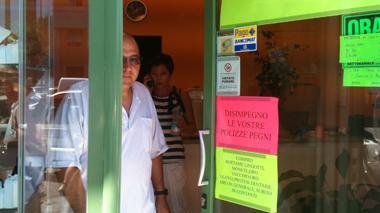 Irruzione in viale Alfieri, nuova rapina al Compro Oro