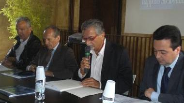 Un momento della presentazione del rapporto annuale dell’Unic ieri mattina al museo del cuoio di Santa Croce