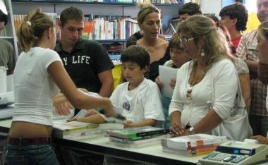 Altra stangata sui libri di testo