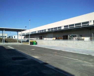Una veduta del centro di raccolta dei rifiuti inaugurato nella zona industriale di Capanne 