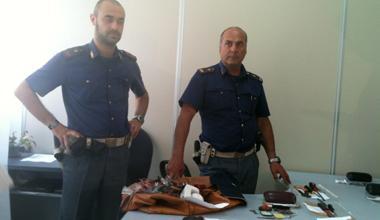 Arnesi da scasso e fiamma ossidrica: arrestati due romani