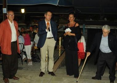 Un momento della serata a Tirrenia  