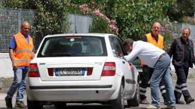 Abitanti di Alteta nella zona del rogo