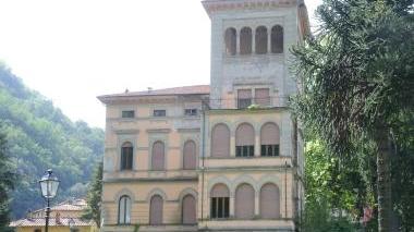 Villa Fiori a Bagni di Lucca: è in vendita