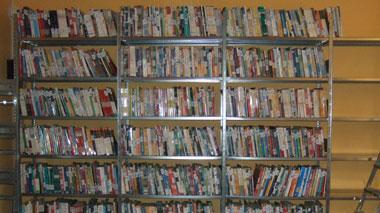 Mercatino dei libri usati all'ex ostello del Brennero