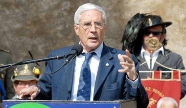 Marini dà forfait alla festa Pd