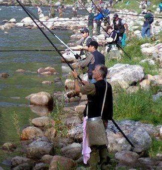 <b>PESCATORI.</b> Limitazioni in arrivo con il nuovo piano ittico che regola lattivit&agrave; in tutta la Maremma 