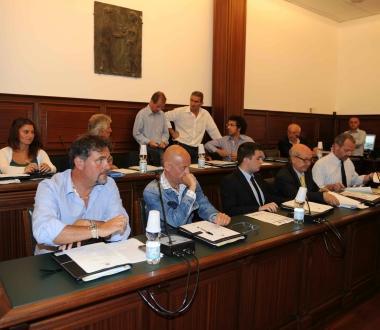 La questione delle bollette care torna in consiglio comunale 