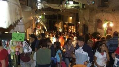 Negozi a Castelnuovo