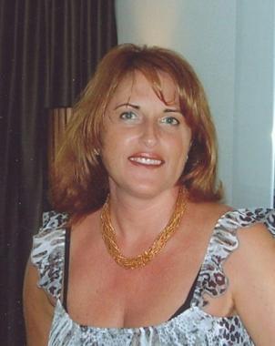40 ANNI PER BEATRICE Per Beatrice: «Effervescenti auturi per i tuoi primi 40 anni. Con affetto ...
