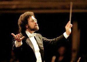 <b>MAESTRO.</b> Giuseppe Sinopoli 