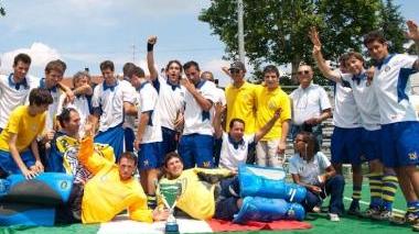 <b>HOCKEY SU PRATO </b>Il Cus Pisa che ha conquistato la promozione in serie A2