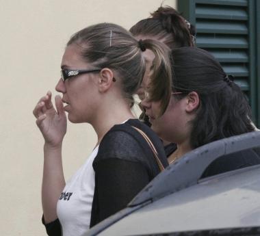 Amiche di Sara in visita alla famiglia Baldi